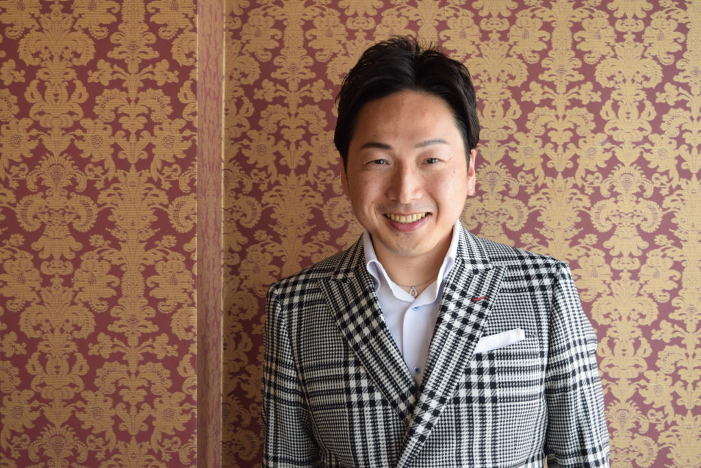 広島県福山市 オーダースーツ・シャツ専門店ZART