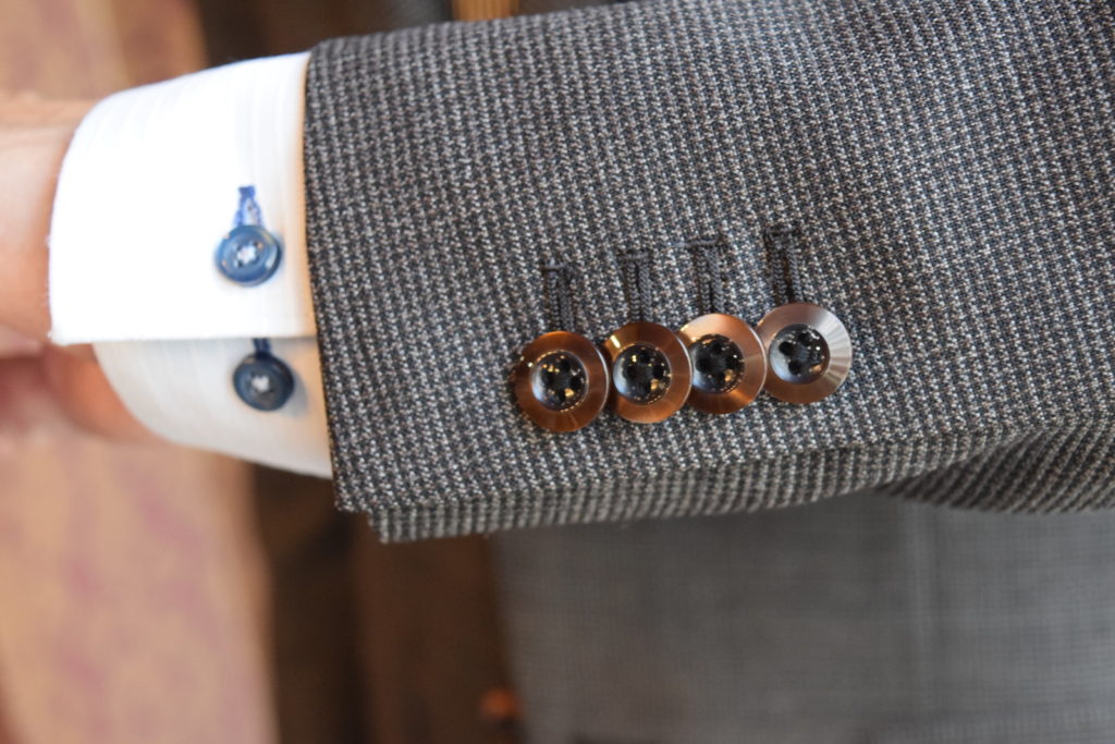 広島県福山市 オーダースーツ・シャツ専門店ZART